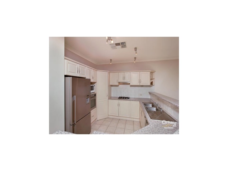 11 Greentree Place, Mawson Lakes SA 5095