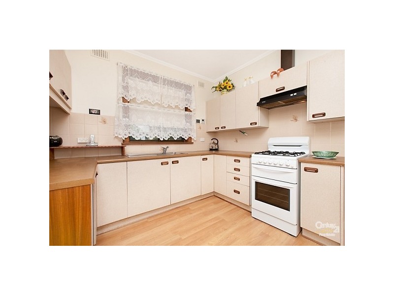 1 Raymel Court, Campbelltown SA 5074