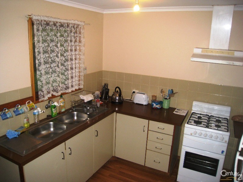 4 Edwards Court, Para Hills West SA 5096