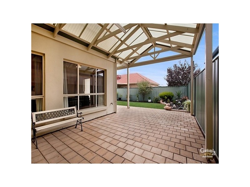 11 Greentree Place, Mawson Lakes SA 5095