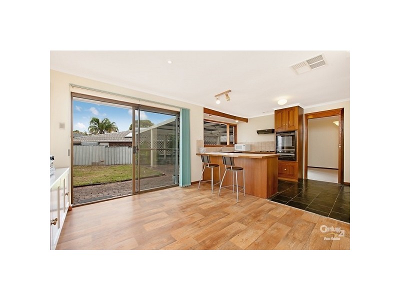 12 Owen Court, St Agnes SA 5097