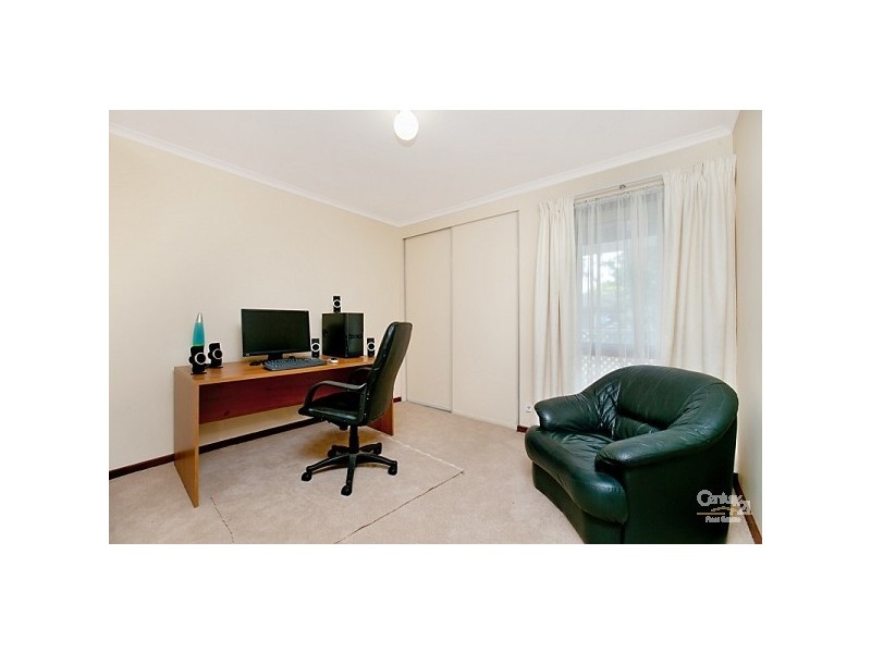 12 Owen Court, St Agnes SA 5097