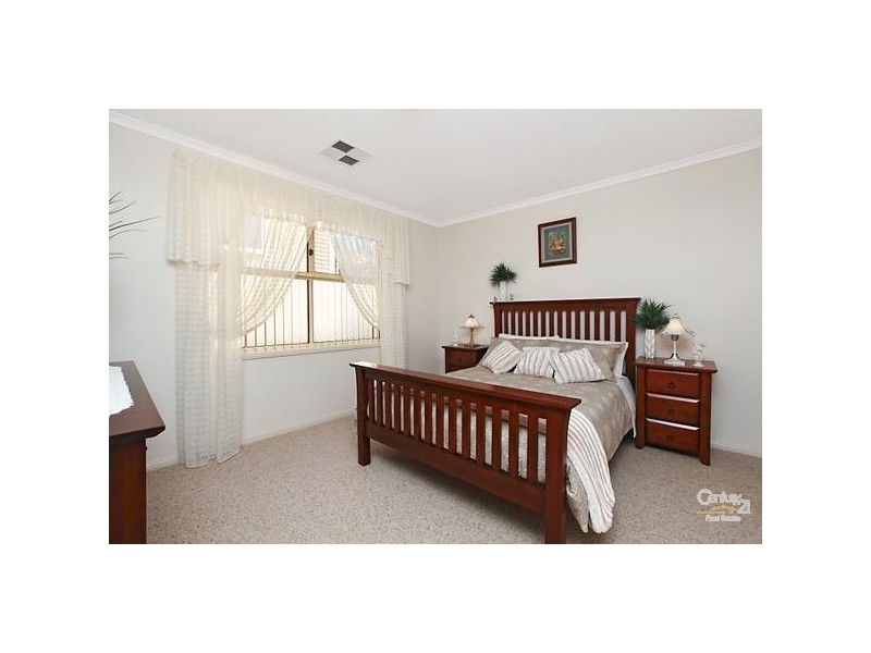 14 McKinlay Court, Mawson Lakes SA 5095