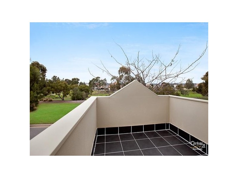 11 Greentree Place, Mawson Lakes SA 5095