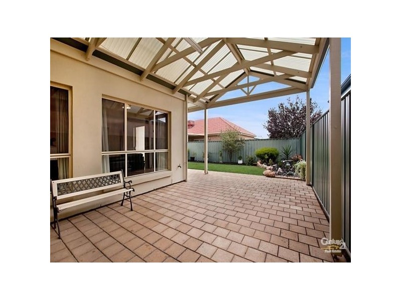 11 Greentree Place, Mawson Lakes SA 5095