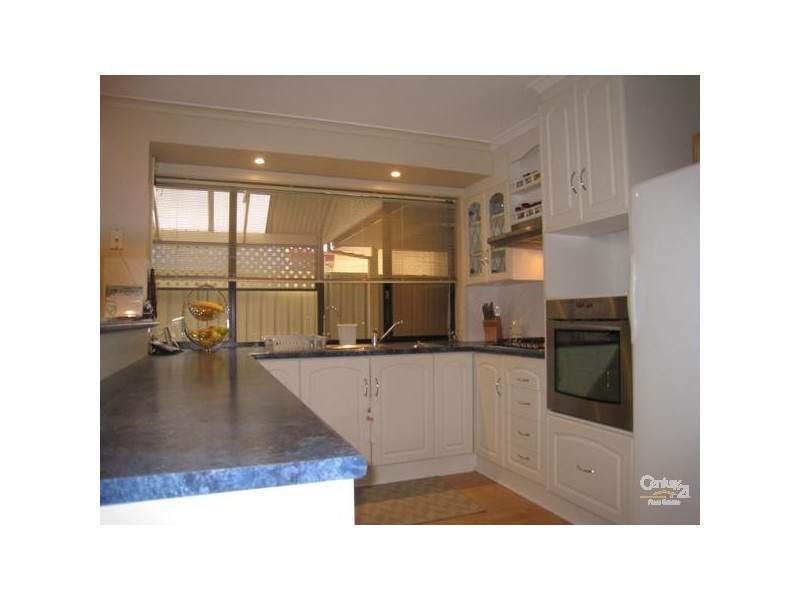 15 Rosecombe Place, Parafield Gardens SA 5107