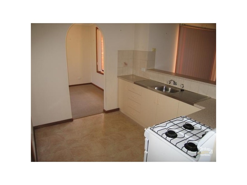 6 Deacon Court, Paralowie SA 5108