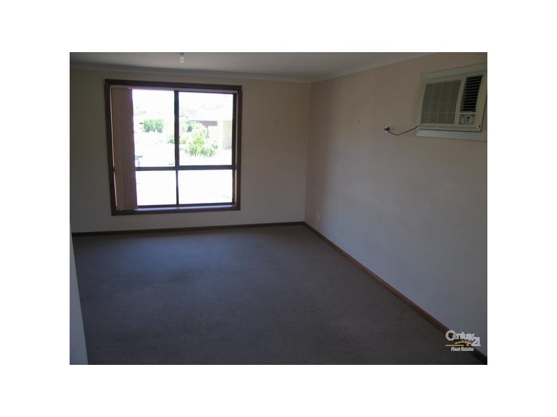 6 Deacon Court, Paralowie SA 5108