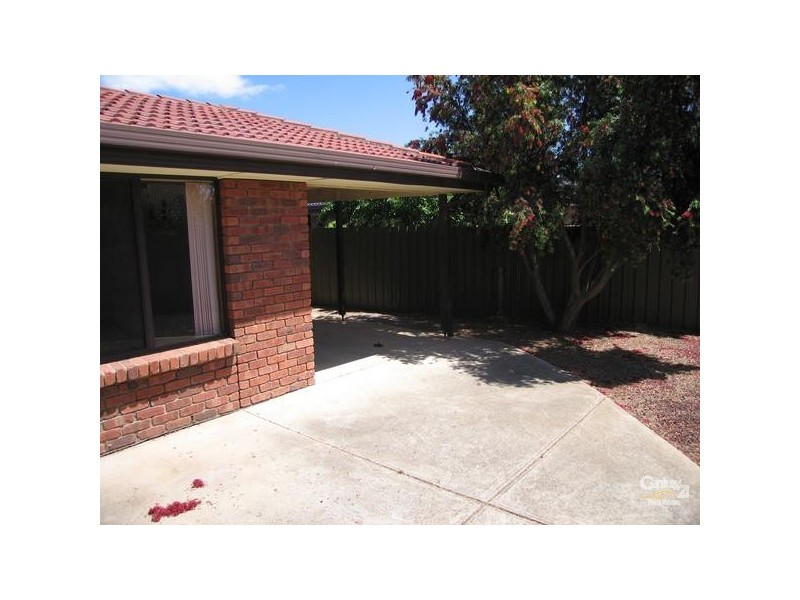 6 Deacon Court, Paralowie SA 5108