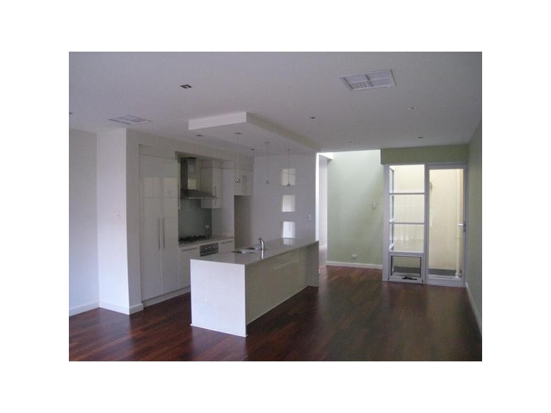 7A Yates Street, Mawson Lakes SA 5095