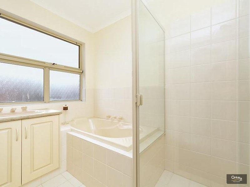 1 Tyrell Court, Mawson Lakes SA 5095