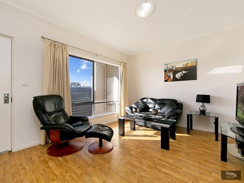 18 Ellis Lane, Mawson Lakes SA 5095