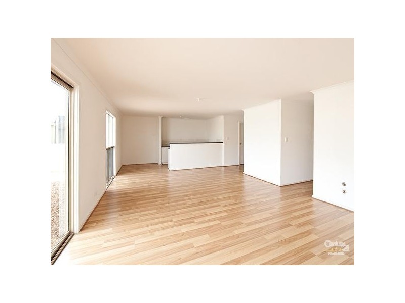 1 Handley Street, Elizabeth Vale SA 5112