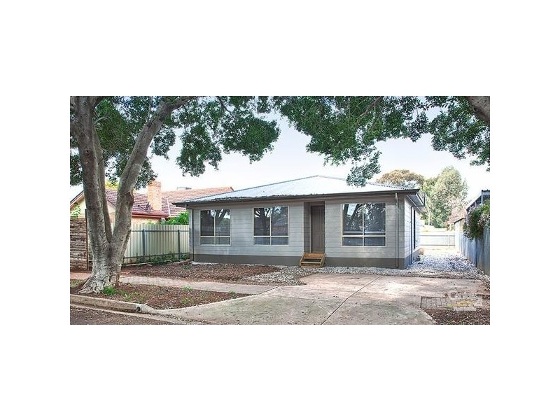 1 Handley Street, Elizabeth Vale SA 5112