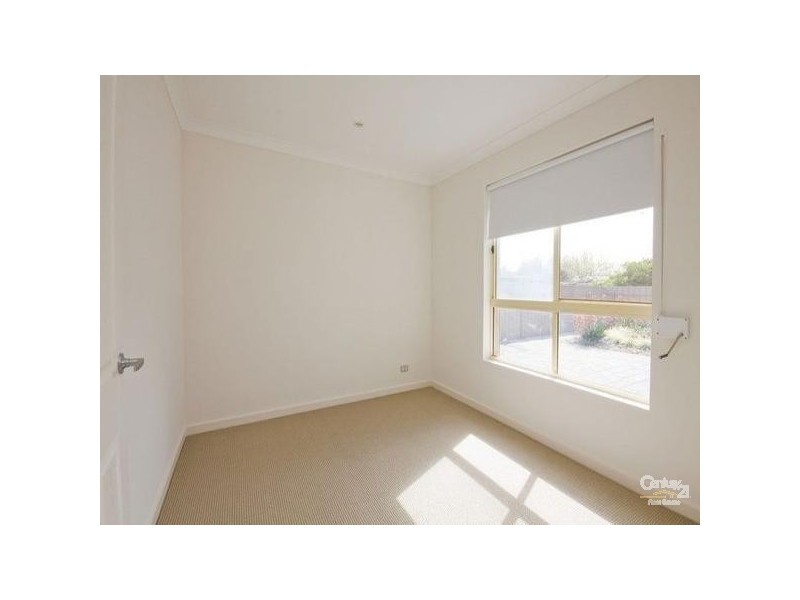 62B Robert Avenue, Clearview SA 5085