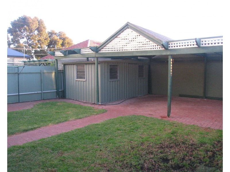 20a Poltawa Terrace, Broadview SA 5083