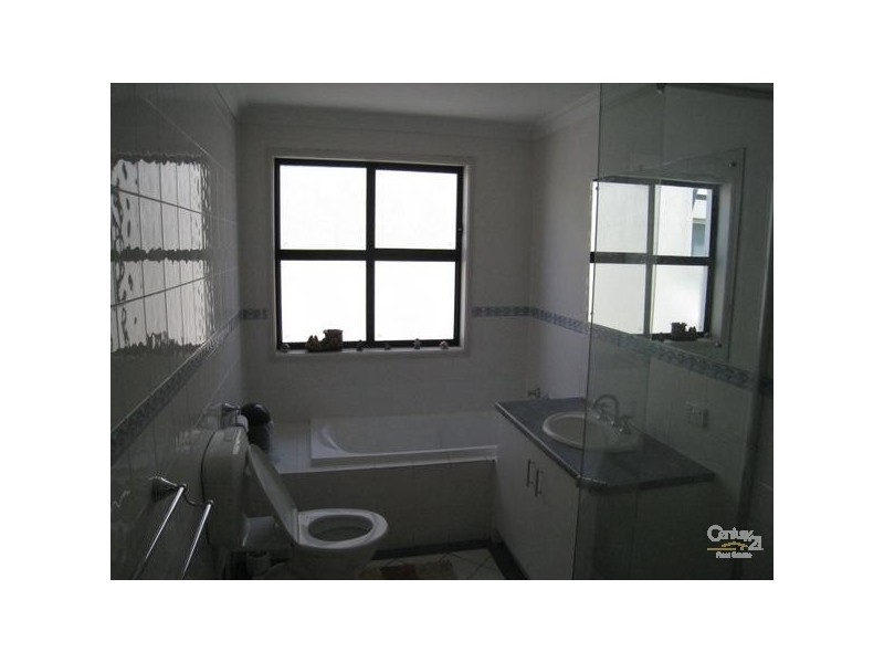 1 Azores Court, Mawson Lakes SA 5095