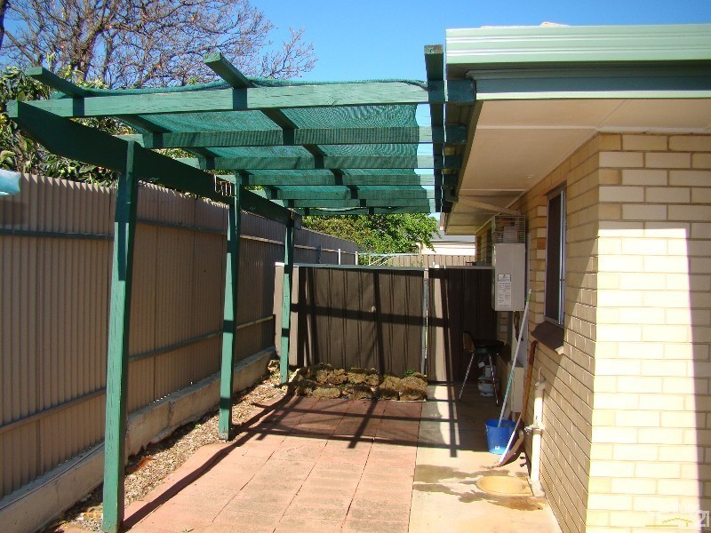 2/9 Barnes Road, Glynde SA 5070