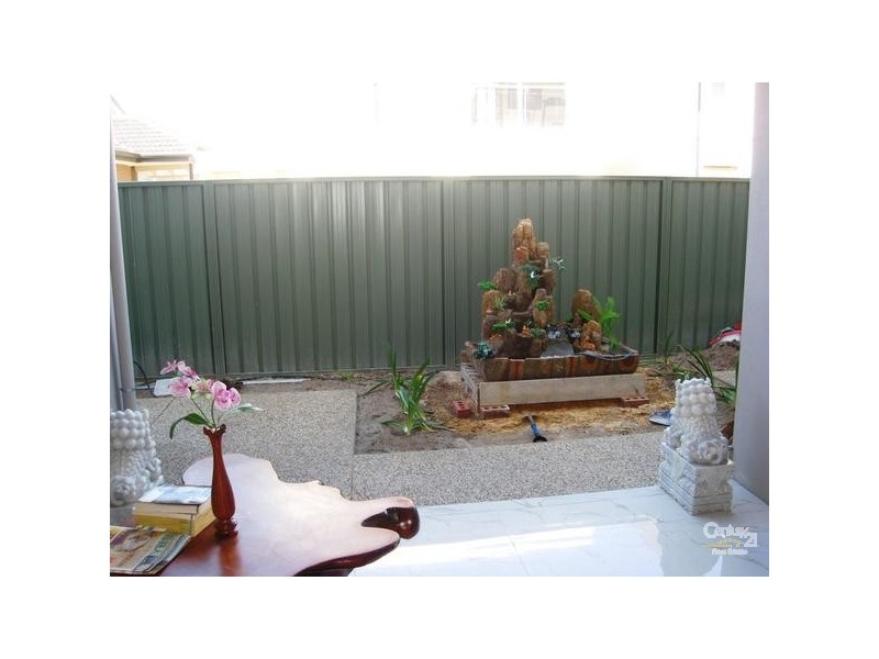 9 Chambers Lane, Mawson Lakes SA 5095