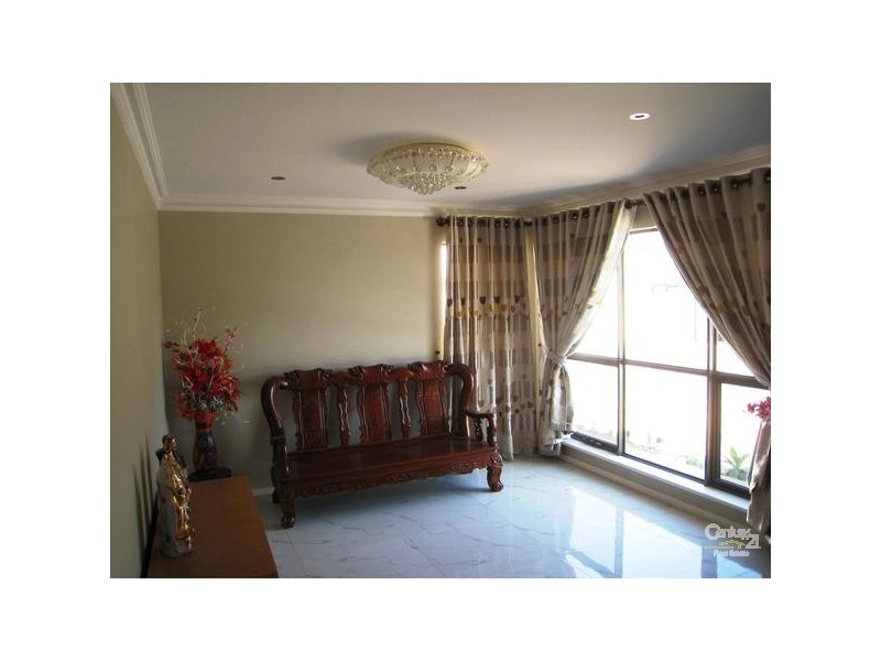 9 Chambers Lane, Mawson Lakes SA 5095