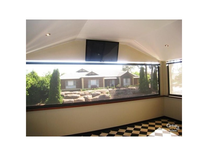 12 Persimmon Grove, Golden Grove SA 5125