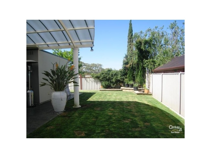 12 Persimmon Grove, Golden Grove SA 5125
