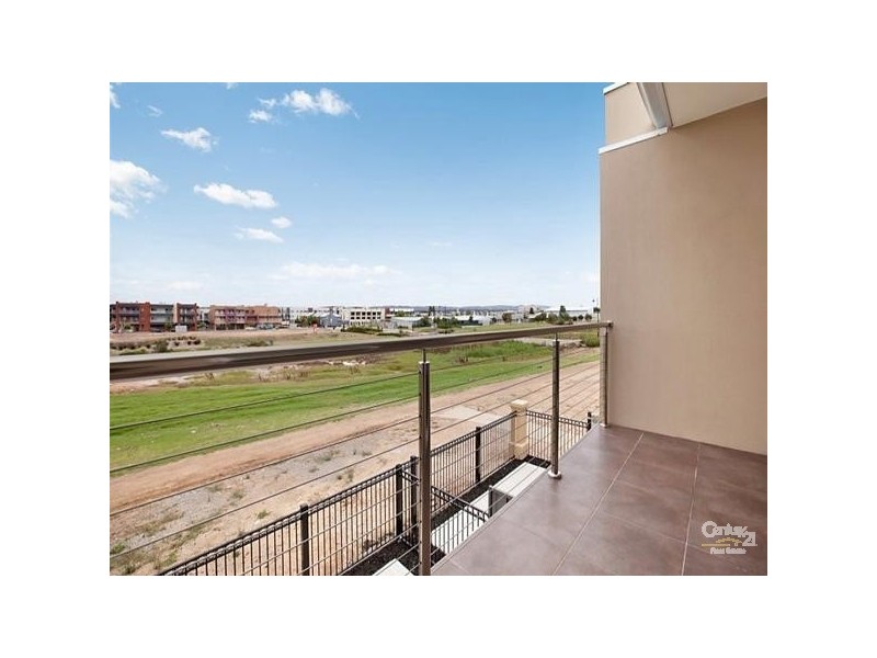 86 Harvey Circuit, Mawson Lakes SA 5095