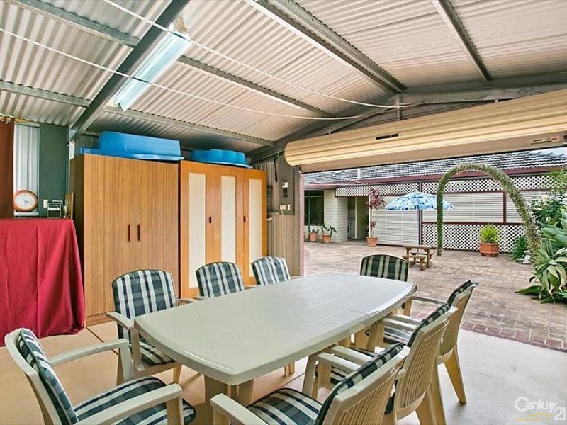 11 St Ives Drive, Parafield Gardens SA 5107