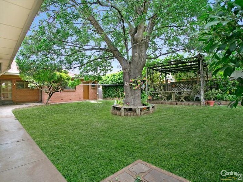 30 Maud Street, Rostrevor SA 5073