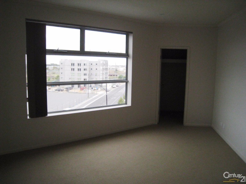 16/27-29 Metro Parade, Mawson Lakes SA 5095