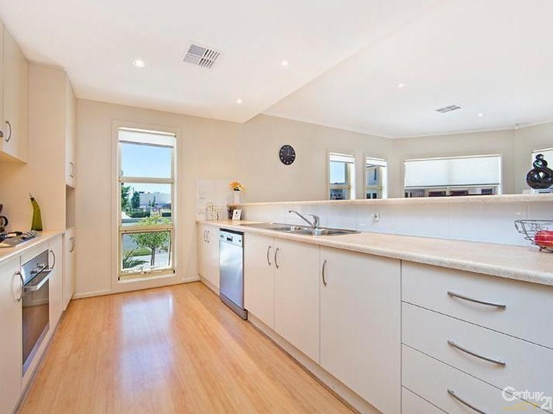 14 Santorini Walk, Mawson Lakes SA 5095