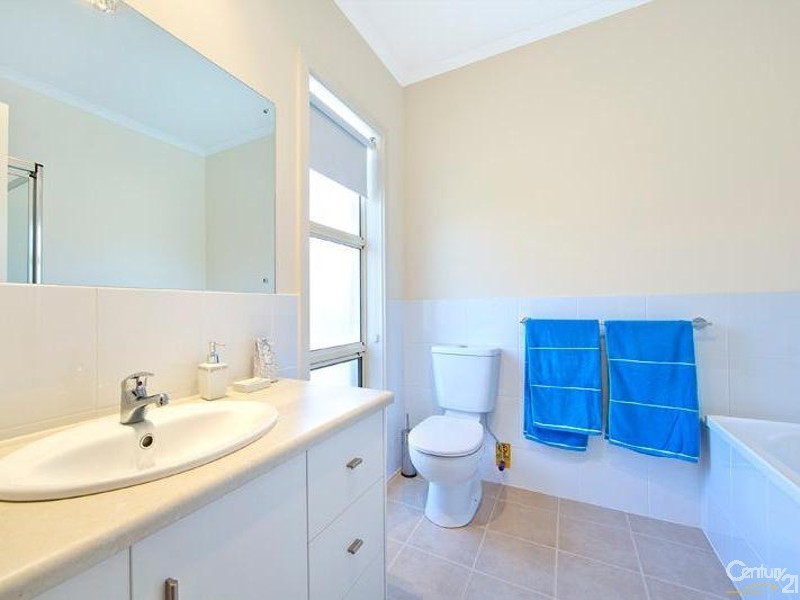 14 Santorini Walk, Mawson Lakes SA 5095