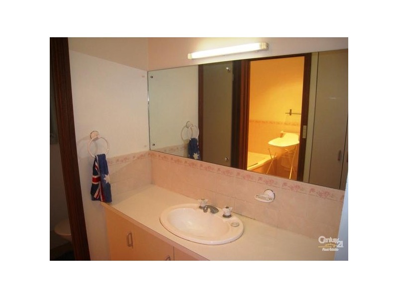 2 Mandarine Avenue, Golden Grove SA 5125