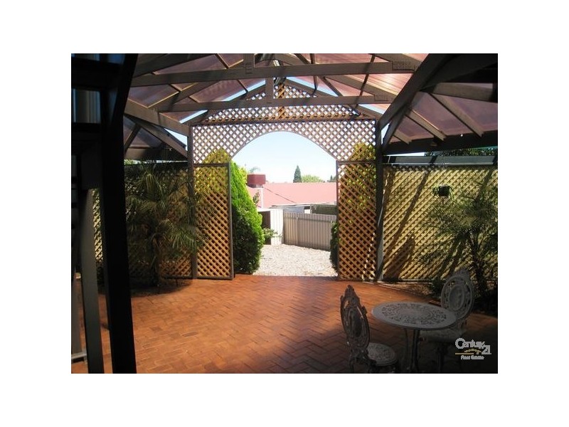 2 Mandarine Avenue, Golden Grove SA 5125