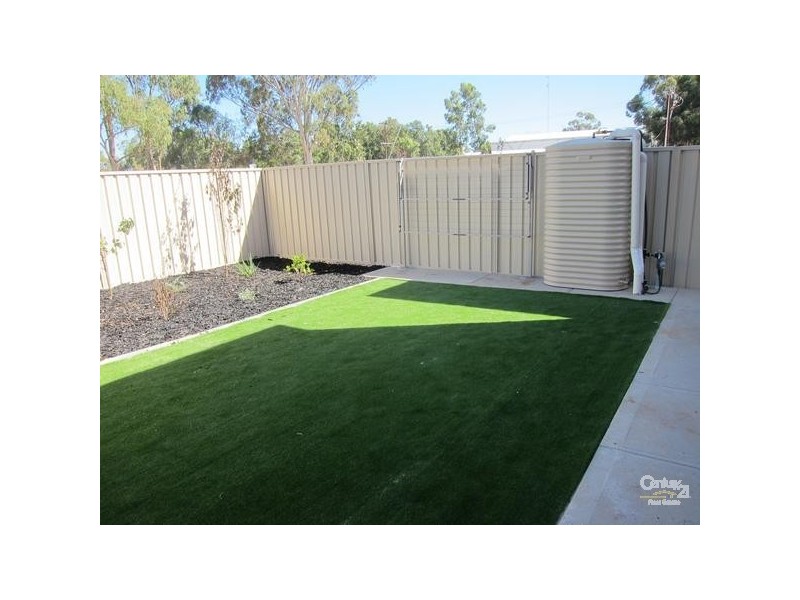 8/111 Kings Road, Salisbury Downs SA 5108