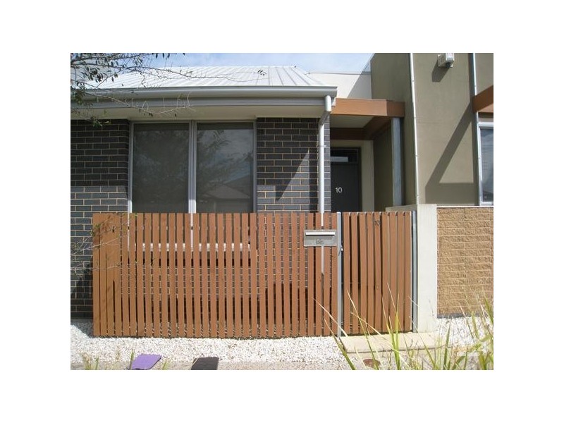10 Phillipson Circuit, Mawson Lakes SA 5095