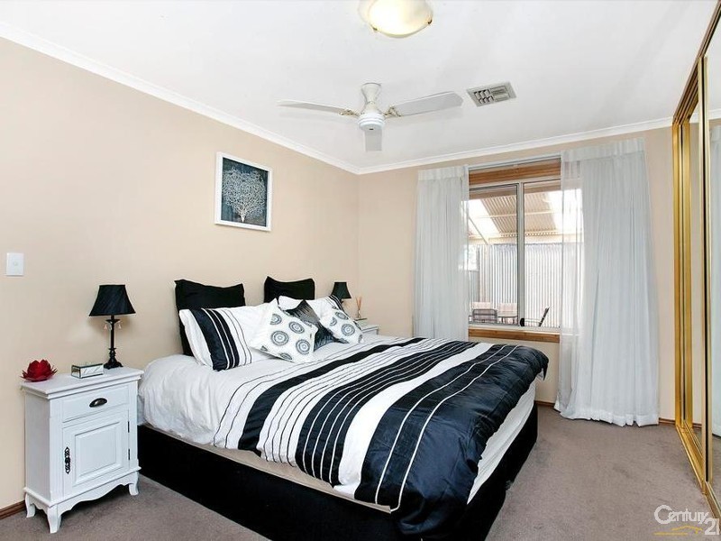 26 Teasdale Crescent, Parafield Gardens SA 5107