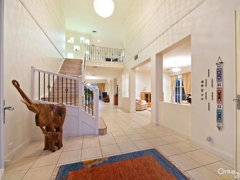 9 McKinlay Court, Mawson Lakes SA 5095