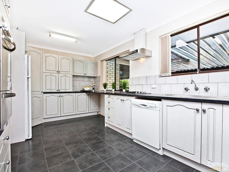 7 Inglebrae Crescent, Salisbury Park SA 5109