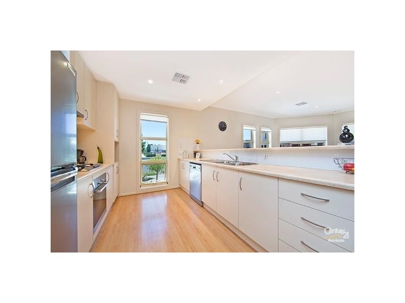 14 Santorini Walk, Mawson Lakes SA 5095