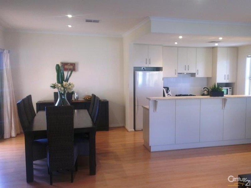 14 Santorini Walk, Mawson Lakes SA 5095