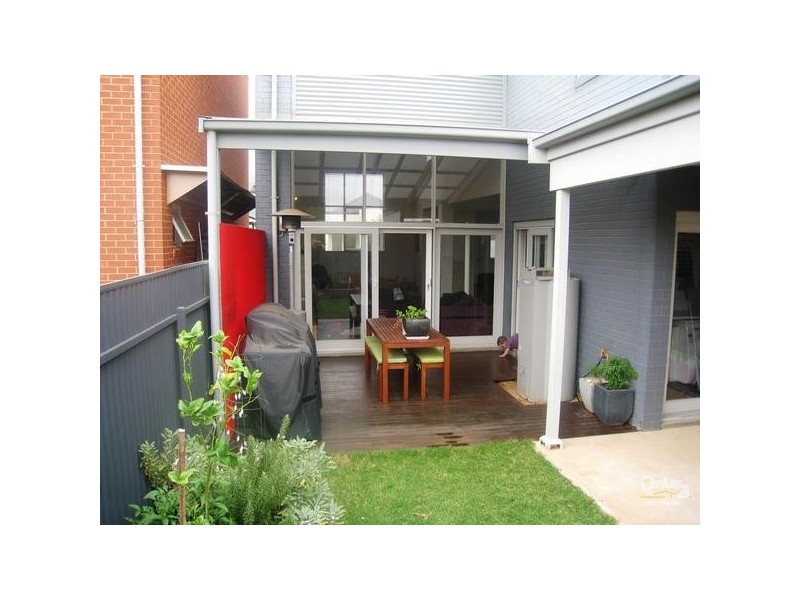 7 Harbour Lane, Mawson Lakes SA 5095