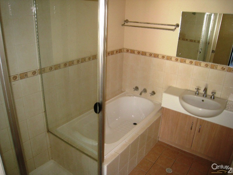 2/8-11 Silverbirch Place, Mawson Lakes SA 5095