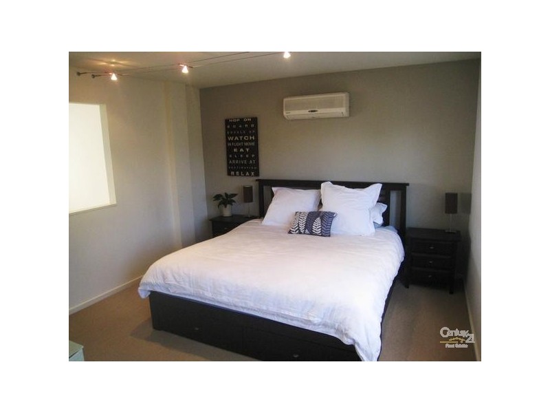 6 Cherry Lane, Mawson Lakes SA 5095