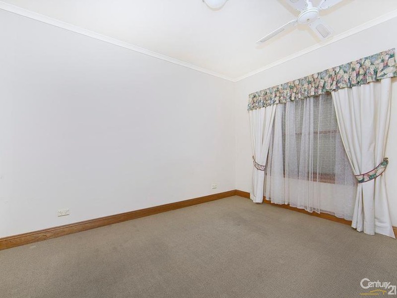 4 Blue Wren Circuit, Mawson Lakes SA 5095