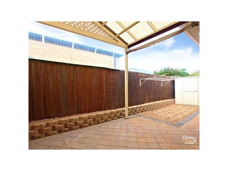 17 Maple Circuit, Mawson Lakes SA 5095