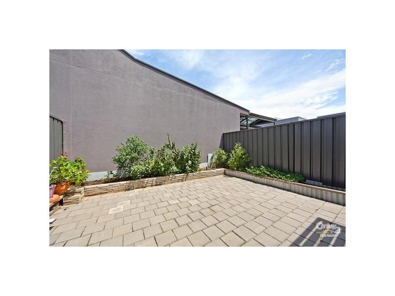 56 Mowbray Street, Mawson Lakes SA 5095