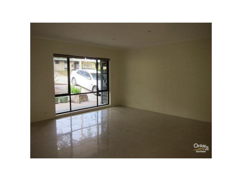 6 Leopold Street, Vista SA 5091