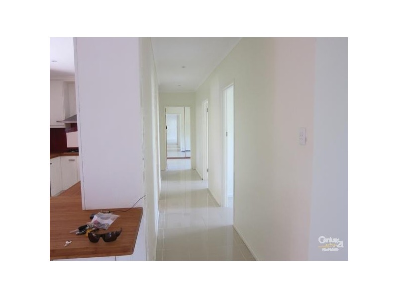 6 Leopold Street, Vista SA 5091