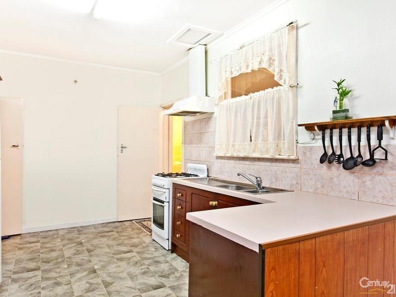 3 Margueretta Street, Taperoo SA 5017